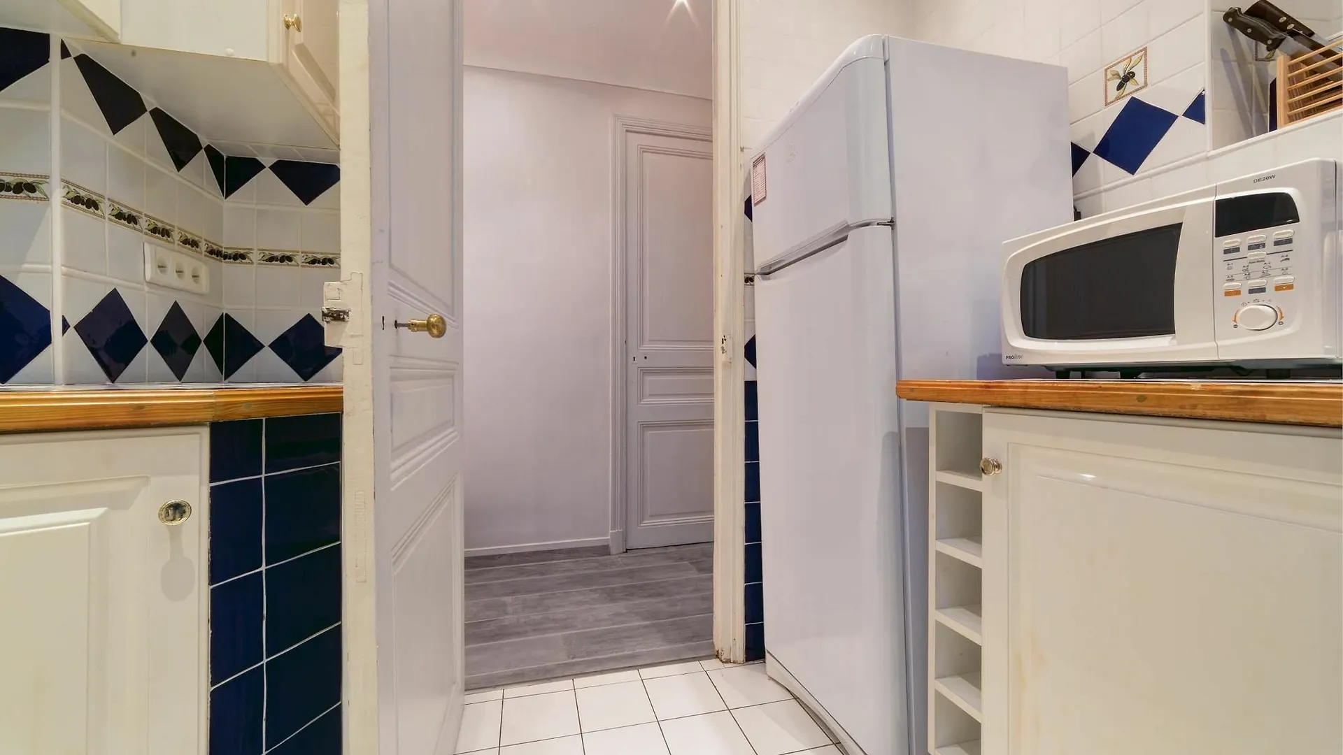 The Boat Apartment 1 Cannes 0*,  France
